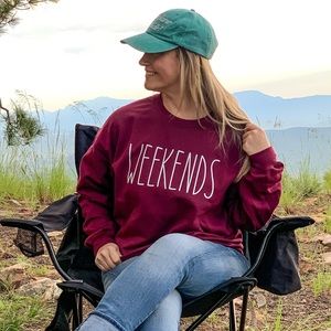 Weekends sweatshirt